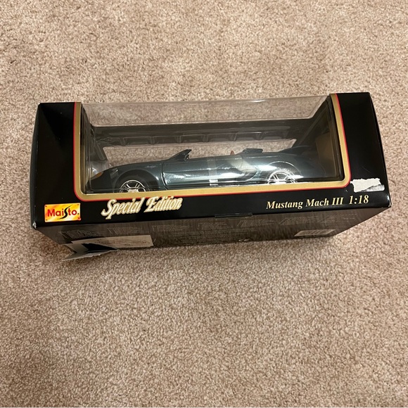 Maisto Special Edition Mustang Mach III Toy Car - Black and Red